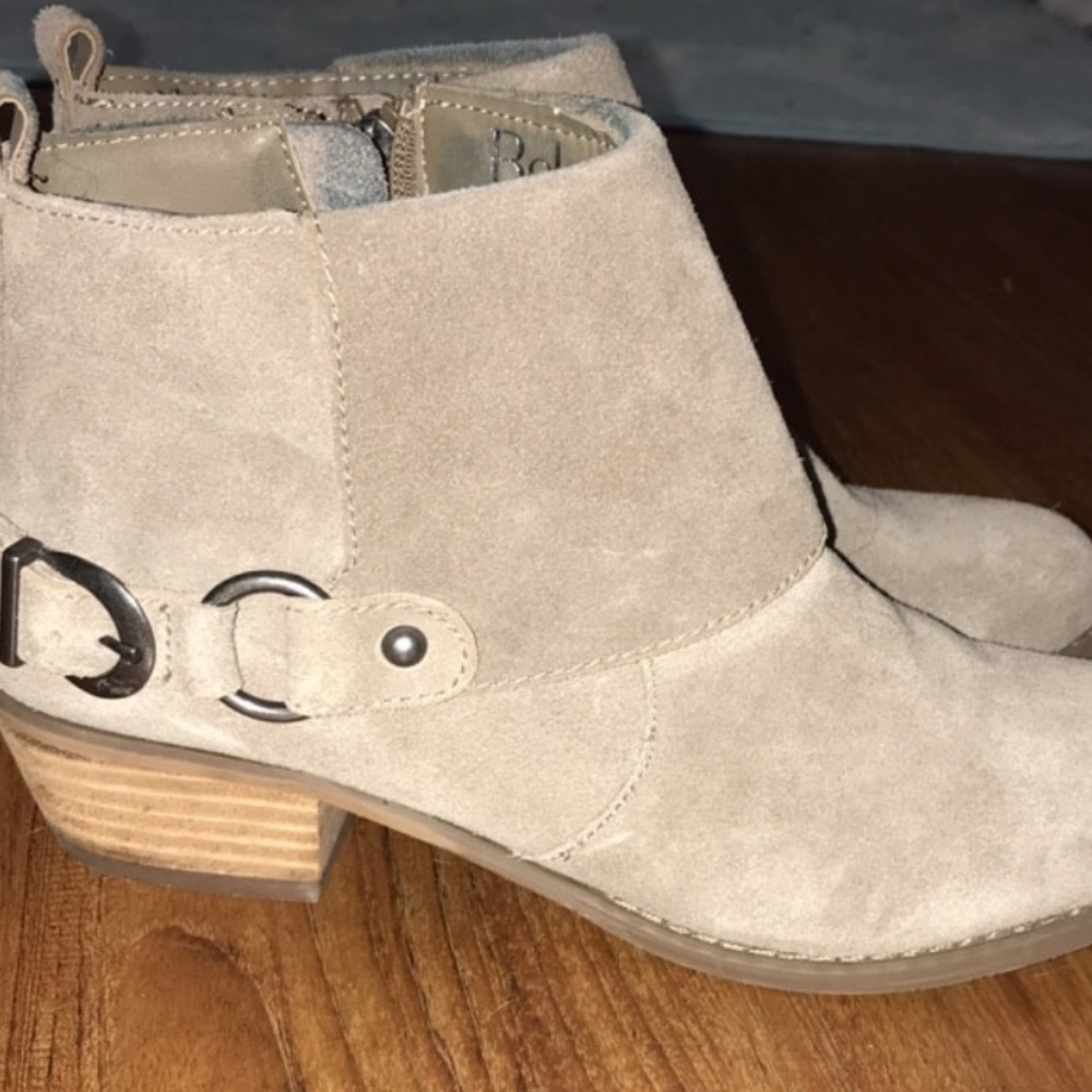 Ankle boots